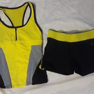 Women's activewear
